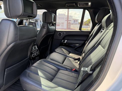 Used 2014 Land Rover Range Rover Supercharged AWD/4WD image 14