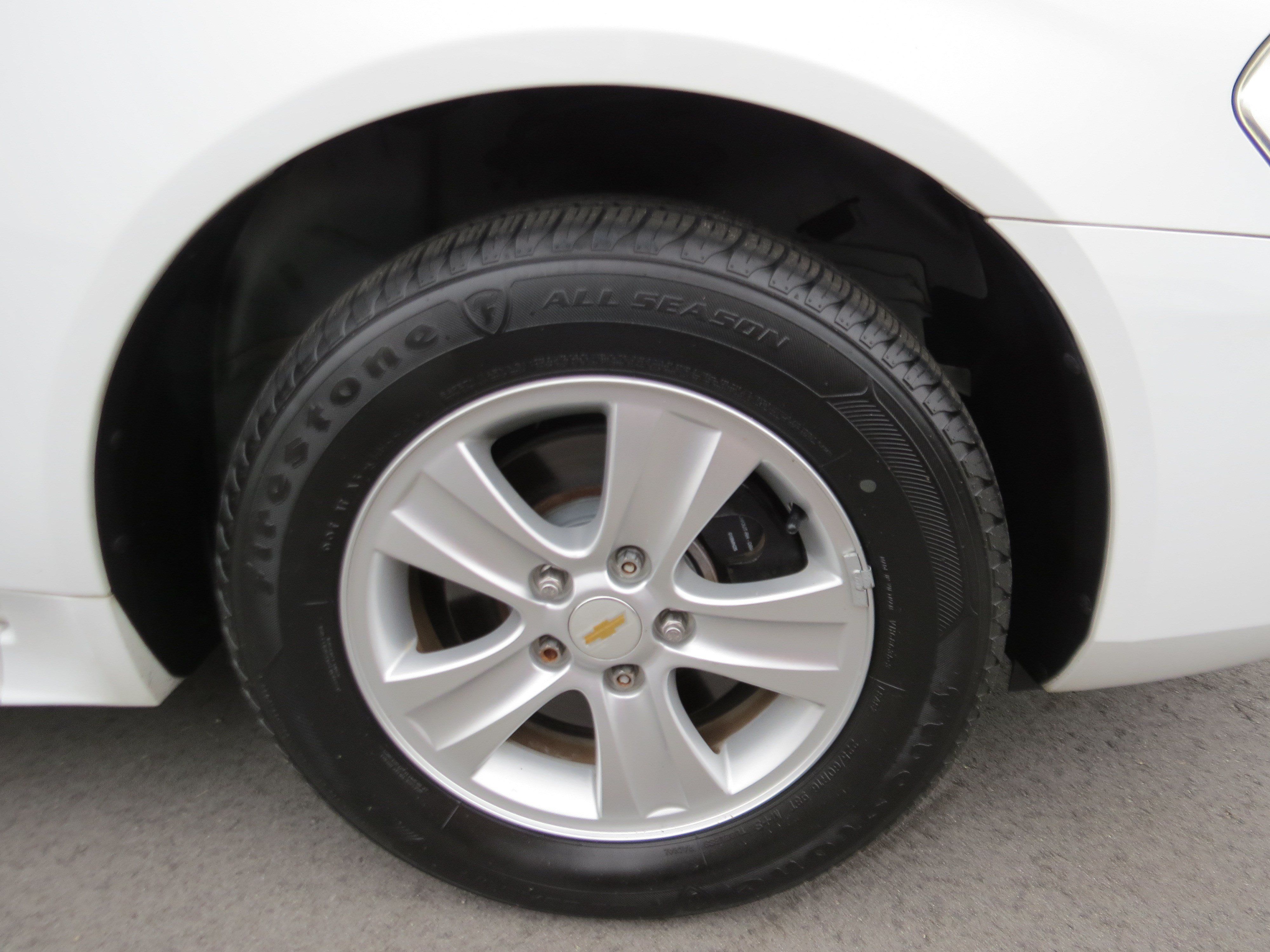 Used 2016 Chevrolet Impala Limited LS FWD image 7