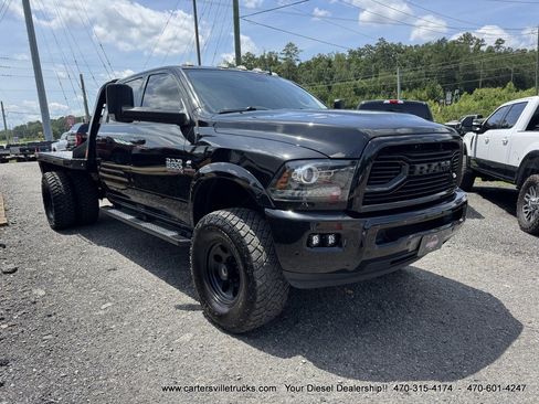 Used 2018 RAM 3500 Laramie w/ Sport Appearance Group AWD/4WD image 5