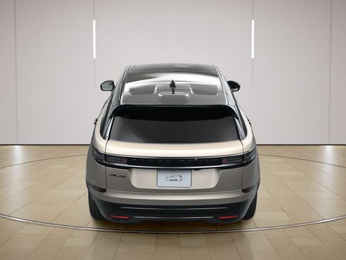 New 2026 Land Rover Range Rover Velar Belgravia AWD/4WD image 32