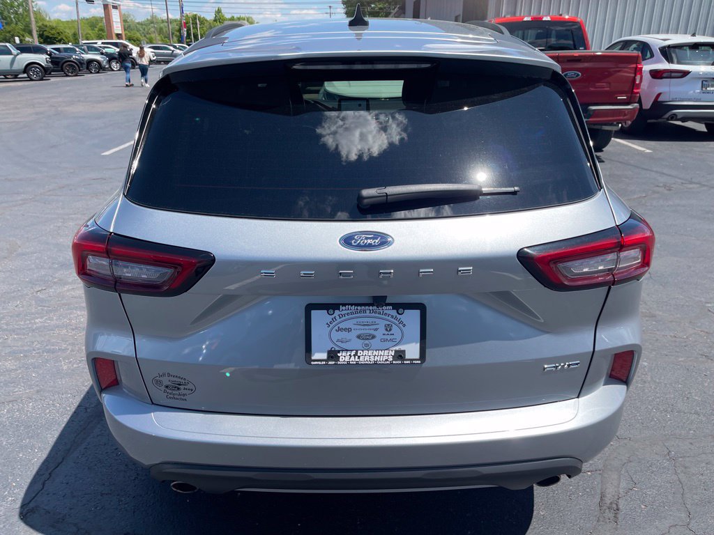 Used 2024 Ford Escape ST-Line AWD/4WD image 6