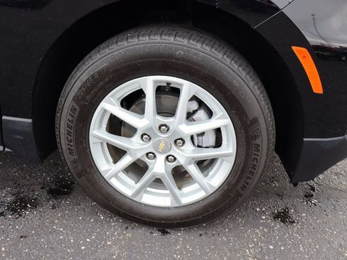 Used 2023 Chevrolet Equinox LT image 35