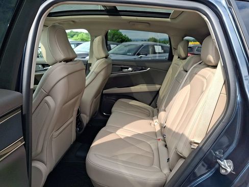 Certified 2023 Lincoln Nautilus Reserve AWD/4WD image 10