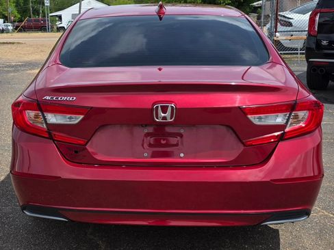 Used 2018 Honda Accord LX image 4