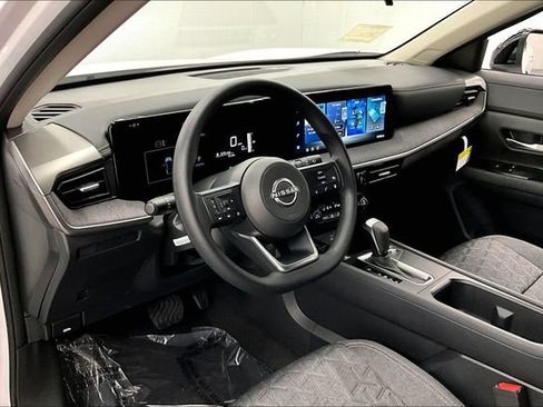 New 2026 Nissan Kicks SV w/ Cold Weather Package AWD/4WD image 7