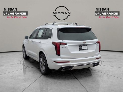 Used 2020 Cadillac XT6 Premium Luxury image 7