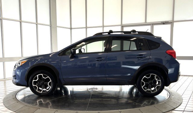 Used 2013 Subaru Crosstrek 2.0i Premium w/ Popular Pkg 2 AWD/4WD image 4