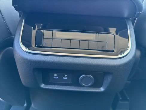 New 2026 Nissan Armada SV image 17