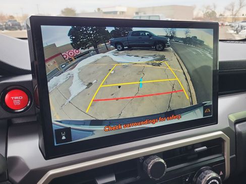 Used 2024 Toyota Tacoma TRD Off-Road w/ TRD Off Road Upgrade Package image 16