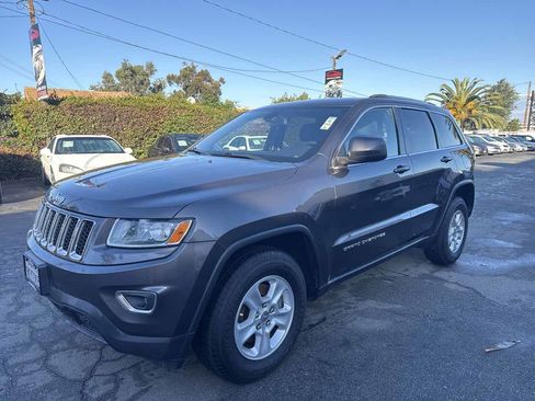 Used 2015 Jeep Grand Cherokee Laredo w/ Quick Order Package 23E image 3