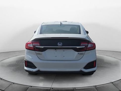 Used 2018 Honda Clarity Touring image 4