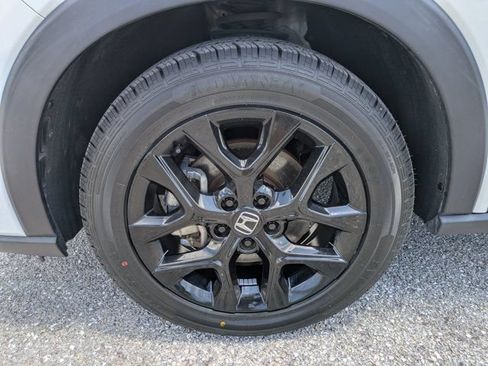 Certified 2024 Honda HR-V Sport image 11