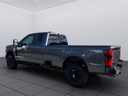 Used 2025 Ford F250 XL w/ STX Appearance Package image 4