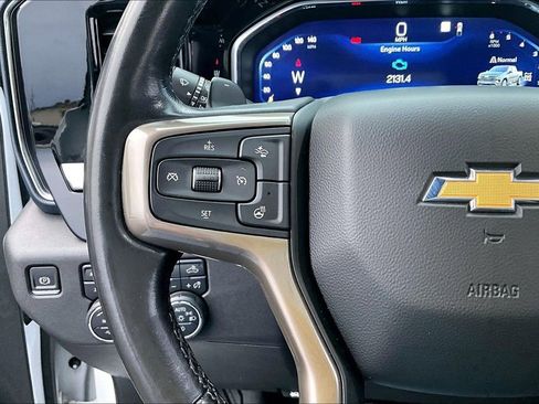 Used 2022 Chevrolet Silverado 1500 High Country w/ Z71 Off-Road Package image 19