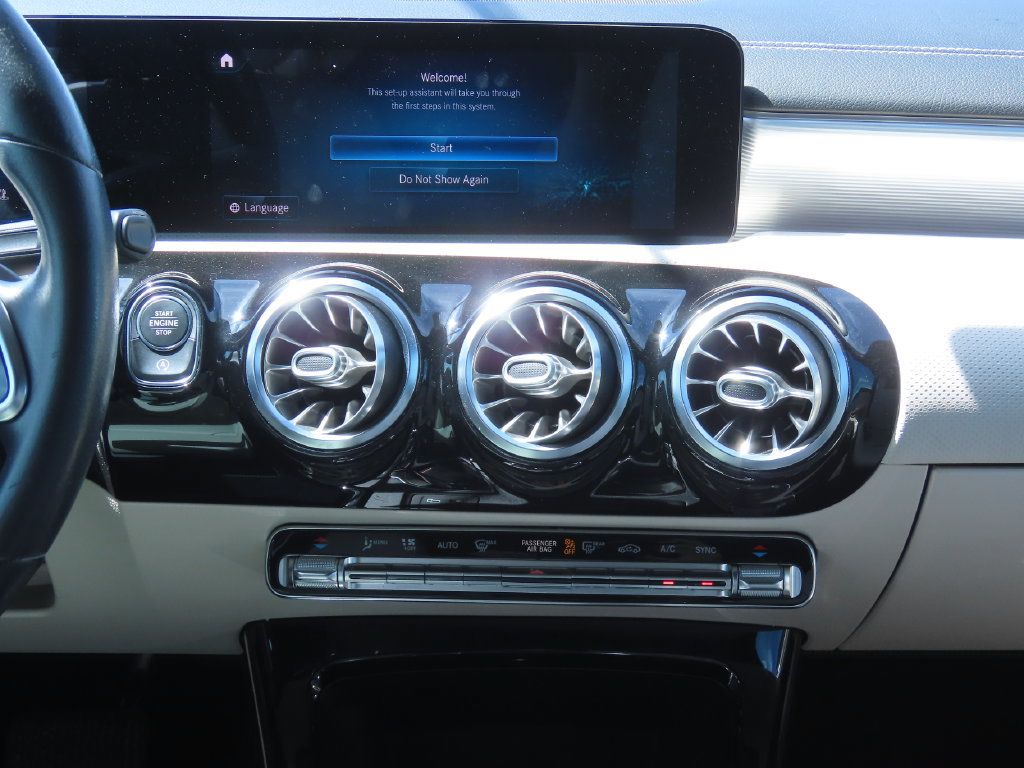 Used 2021 Mercedes-Benz CLA 250 image 8