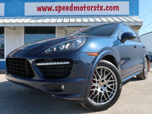Used 2014 Porsche Cayenne GTS AWD/4WD image 1