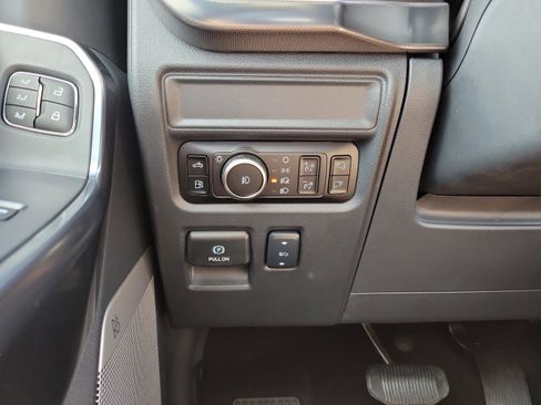 New 2025 Ford F150 Platinum AWD/4WD image 11