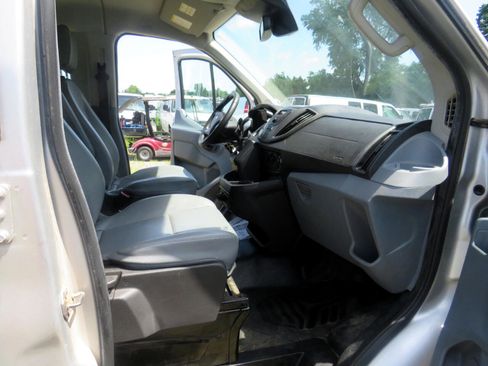 Used 2016 Ford Transit 350 XL image 17