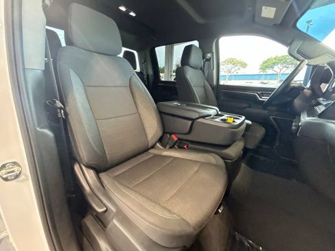 Used 2025 Chevrolet Silverado 2500 LT w/ Convenience Package AWD/4WD image 31