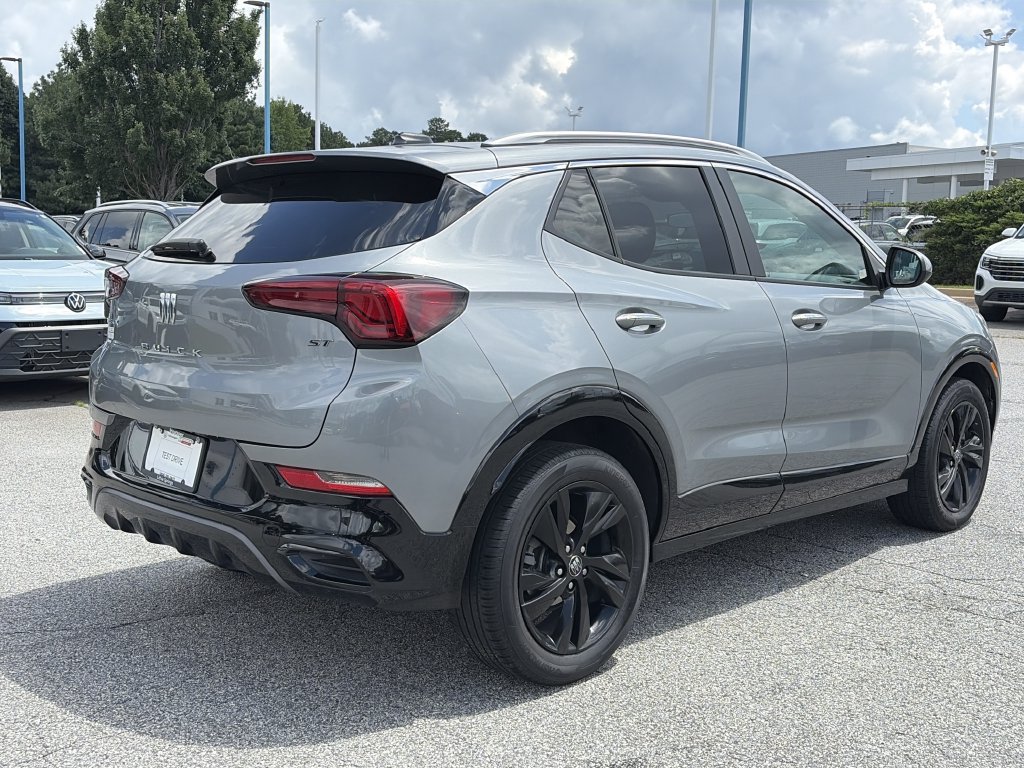 Used 2024 Buick Encore GX Sport Touring FWD image 24