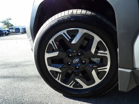 Used 2025 Subaru Forester Premium w/ Convenience Package #1 image 30