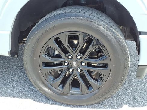 Used 2024 Ford F150 Lariat w/ Equipment Group 502A High AWD/4WD image 9