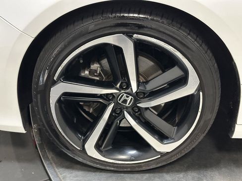 Used 2020 Honda Accord Sport image 18