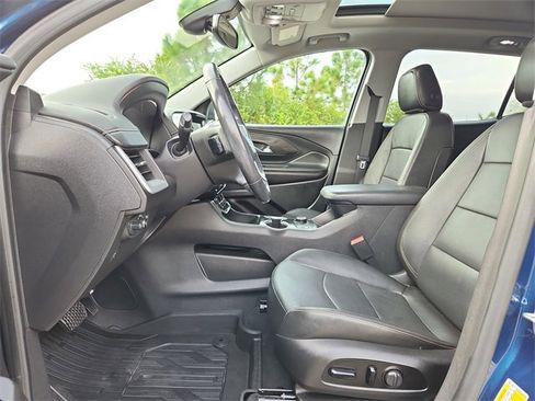 Used 2021 GMC Terrain SLT w/ Infotainment Package II image 17