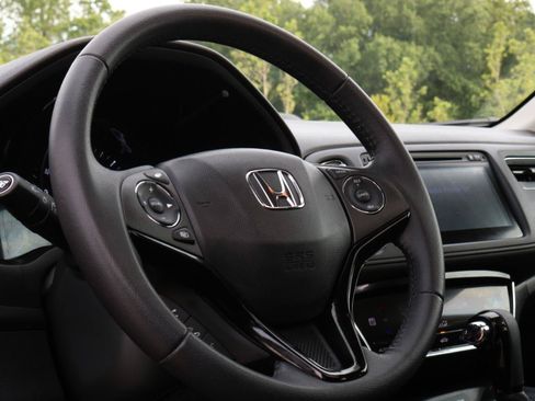 Used 2016 Honda HR-V EX-L image 22