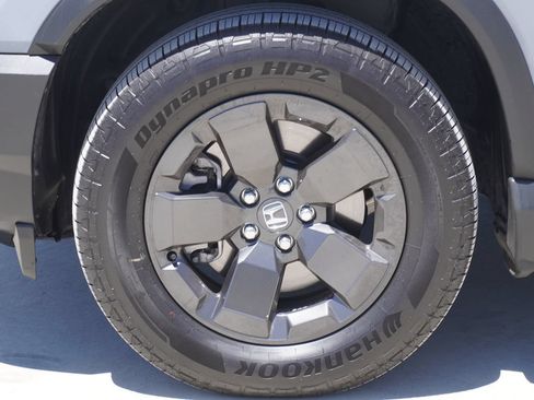 Used 2026 Honda Passport TrailSport image 4