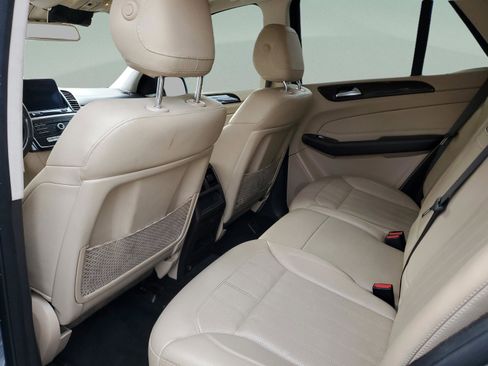 Used 2018 Mercedes-Benz GLE 350 w/ Premium 1 Package image 9