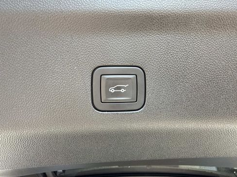 Used 2024 Chevrolet Tahoe RST w/ Luxury Package AWD/4WD image 35