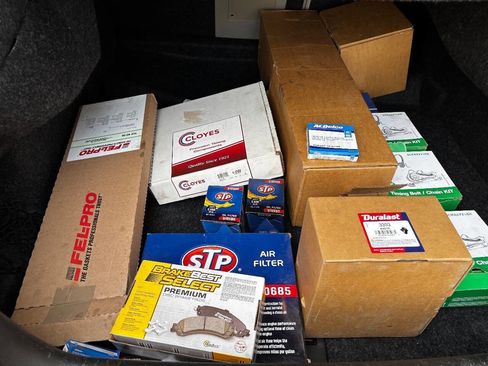 Used 2011 Buick LaCrosse CXS w/ Driver Confidence Package image 11