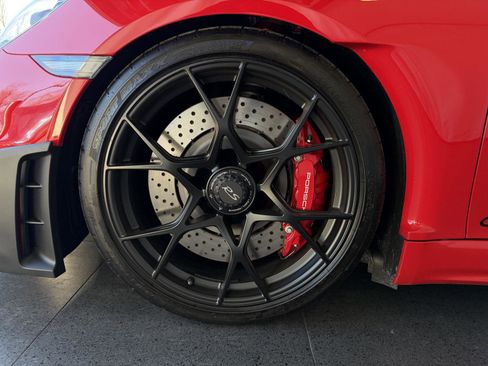 Used 2025 Porsche 718 Cayman GT4 RS image 10
