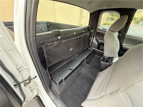 Used 2018 Toyota Tacoma SR RWD image 24