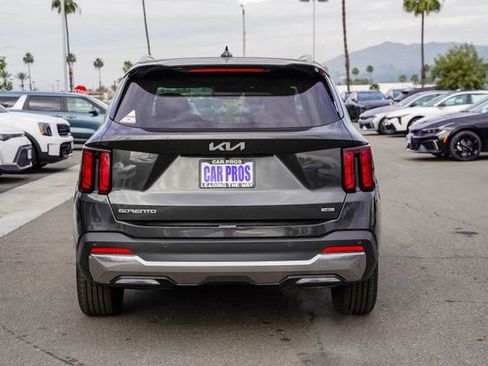 New 2026 Kia Sorento EX image 6