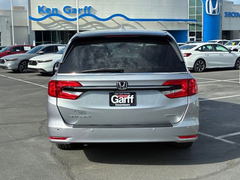 Used 2021 Honda Odyssey Touring image 7