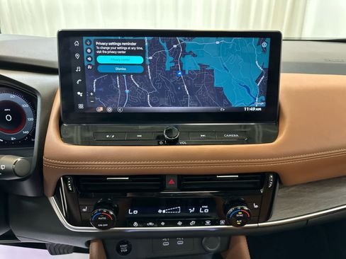 Certified 2024 Nissan Rogue Platinum image 6