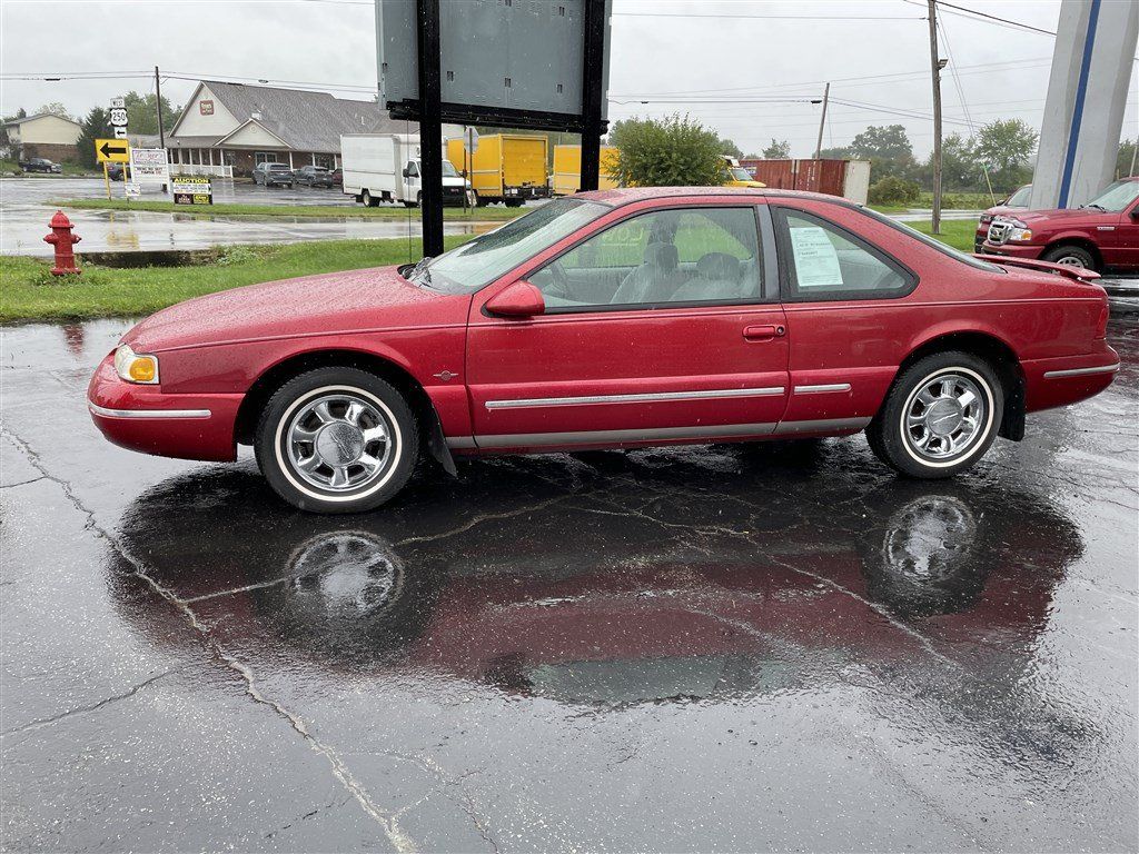 Used 1997 Ford Thunderbird LX RWD image 2