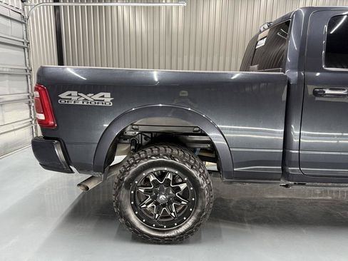 Used 2020 RAM 2500 Limited AWD/4WD image 14