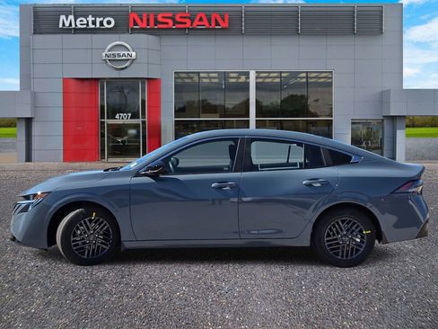 New 2026 Nissan Sentra SV FWD image 3