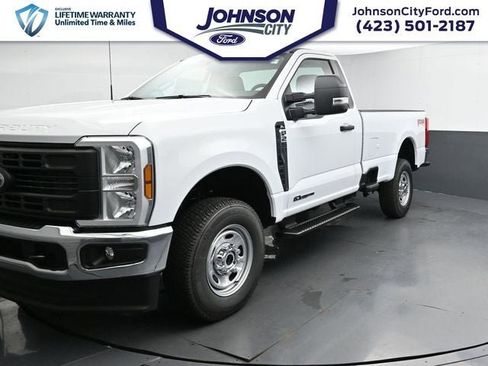 New 2026 Ford F250 XL w/ FX4 Off-Road Package image 5