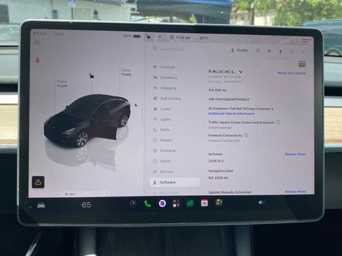 Used 2023 Tesla Model Y Long Range AWD/4WD image 2