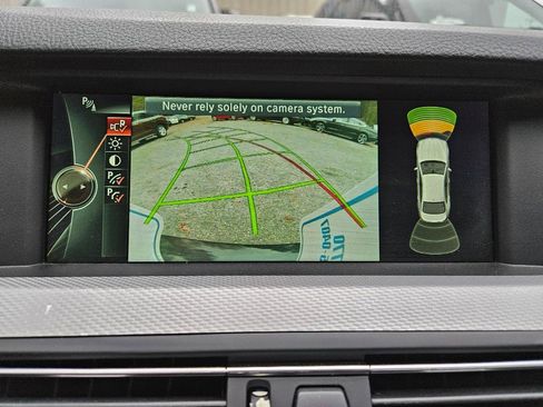 Used 2013 BMW 550i xDrive Sedan image 43