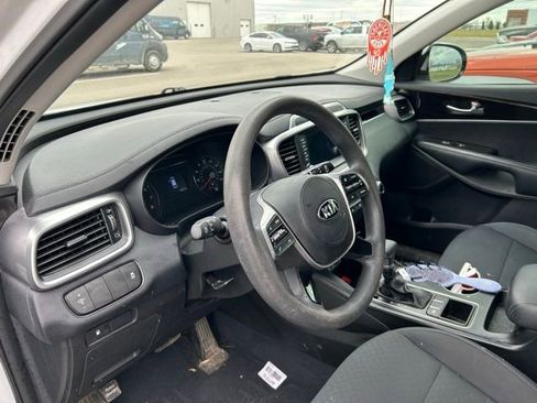 Used 2020 Kia Sorento L image 15