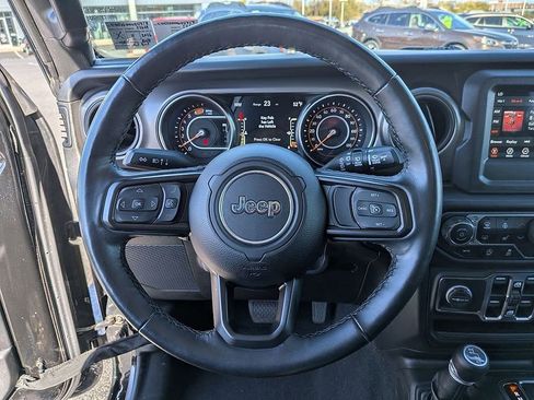 Used 2021 Jeep Wrangler Unlimited Sport AWD/4WD image 12