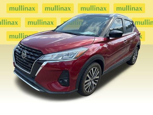 Used 2021 Nissan Kicks SV FWD image 5