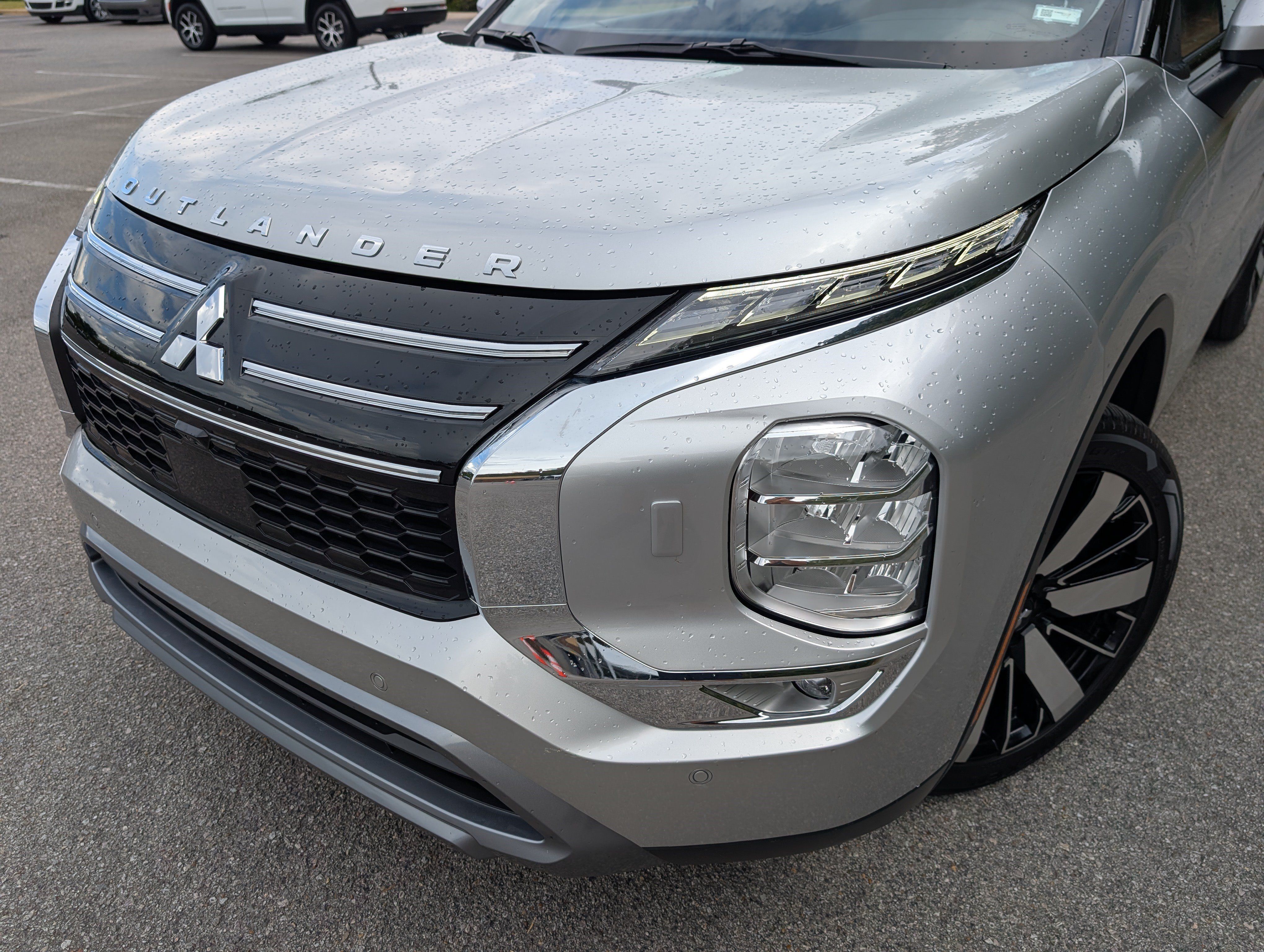 Used 2026 Mitsubishi Outlander SE AWD/4WD image 13