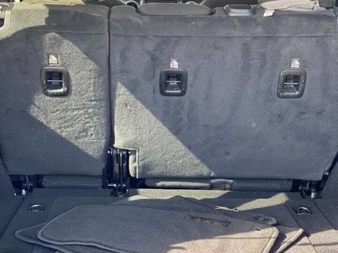 Used 2020 Jeep Wrangler Unlimited Sport S image 11