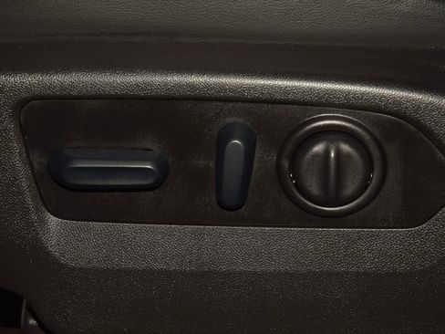 Used 2023 Chevrolet Silverado 2500 High Country w/ Safety Package II image 44